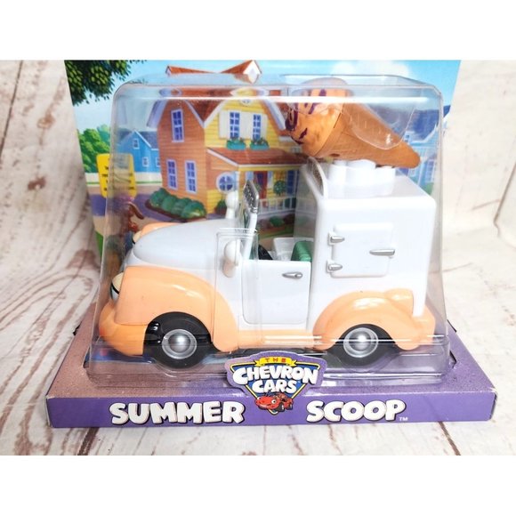 Vintage 2003 Chevron Cars Summer Scoop Ice Cream Toy Truck - Picture 16 of 16